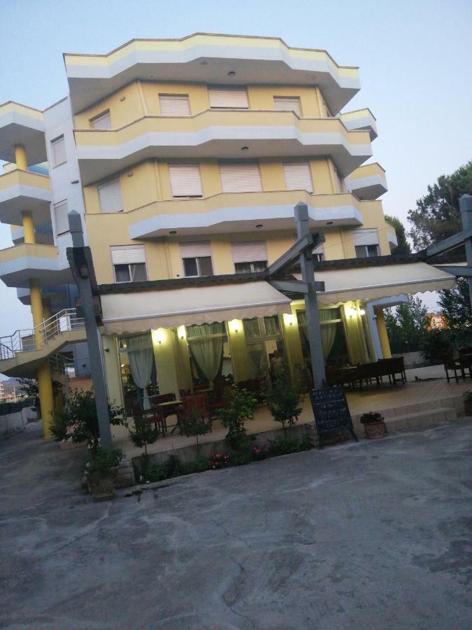 Hotel Albania Natural Park Golem (Tirana) Exterior foto